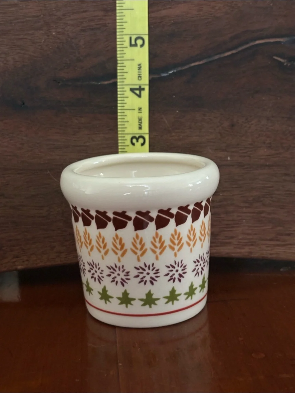 Yankee Candle Ceramic Votive/Tea Light Holder Small Country Acorns White